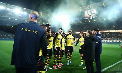 Τσακίρης: «Έχει βυθιστεί στην εσωστρέφεια η ΑΕΚ - Έδειξε την ταπεινότητά του ο Αλμέιδα με τον τρόπο που έπαιξε»