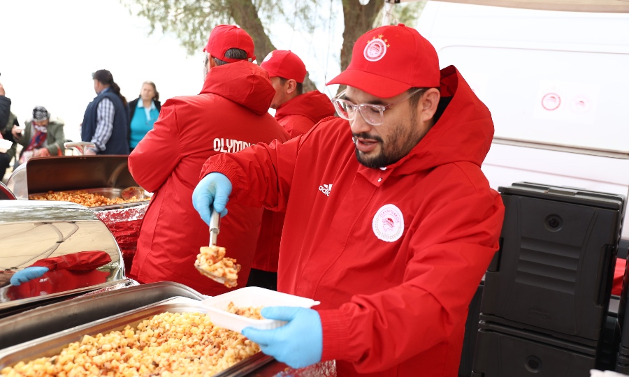 Ολυμπιακός: Για ακόμα μια χρονιά δίπλα στον κόσμο του στα Κούλουμα του Πειραιά