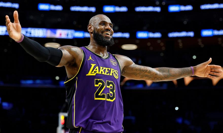 ΛεΜπρόν Τζέιμς: Έφτασε τις 1000 νίκες σε regular season του ΝΒΑ
