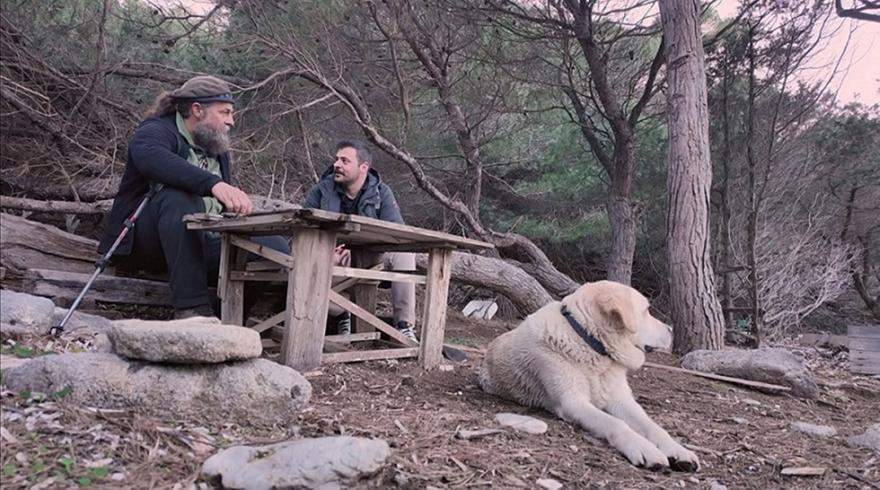 «Όπου Υπάρχει Ελλάδα»: Στήνουμε το υπαίθριο στούντιο στη Σκύρο