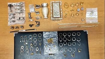 Σπείρα έκλεψε τρία κοσμηματοπωλεία σε 8 ημέρες - Τρεις συλλήψεις