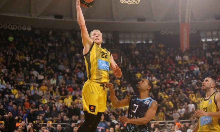 Μπήκαν στον Άρη Τολιόπουλος, Γούντμπερι