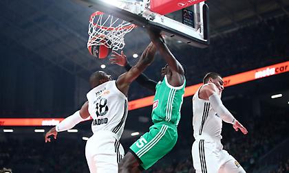 Ναν για το φοβερό κάρφωμα κόντρα στη Ρεάλ: «Είναι αυτό που κάνω εδώ και 10 χρόνια»