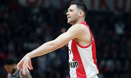 Η ασύλληπτη ασίστ του Παπανικολάου στον Βεζένκοφ που έβγαλε... off τρεις παίκτες της Παρτίζαν!