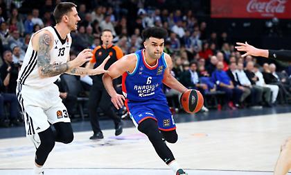 «Γκάζωσε» στο δεύτερο μέρος η Εφές και έμεινε ζωντανή για playoffs