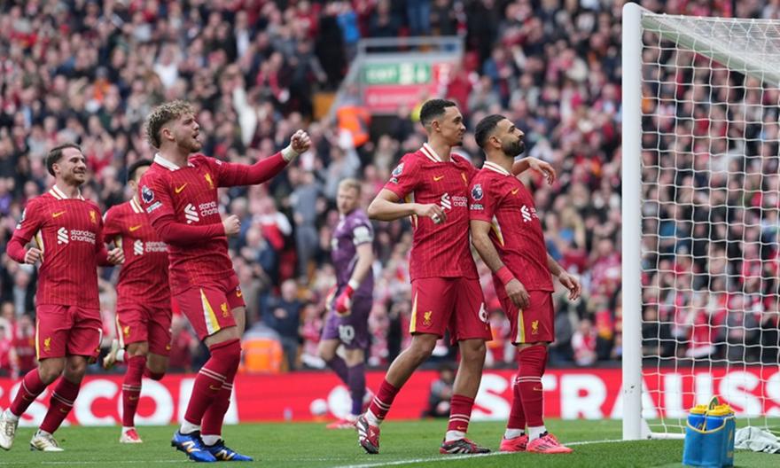 Λίβερπουλ στο δεύτερο και πιο κοντά στη στέψη!