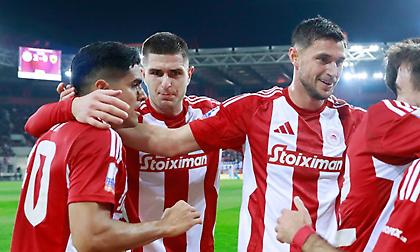 Νικολακόπουλος: «Ο Γιάρεμτσουκ και οι εναλλακτικές απόψε στον Ολυμπιακό για τη θέση του σέντερ φορ»