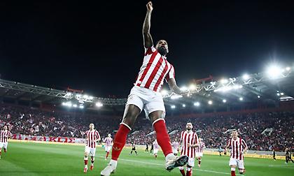 Νικολακόπουλος: «Ο Ολυμπιακός εκεί που του αξίζει με προσωπικό τρίποντο του Ροντινέι»