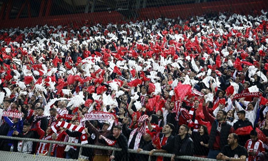 Χριστόγλου: «Δεν έχω ξαναδεί τέτοιο Καραϊσκάκη, πήγε να… γκρεμιστεί για την ανανέωση του Μεντιλίμπαρ»