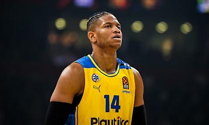 Μακάμπι Τελ Αβίβ: Κάταγμα στον αστράγαλο ο Ριβέρο, χάνει τα παιχνίδια με Παναθηναϊκό και Ολυμπιακό