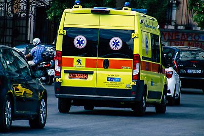 Βούλα: Γερανοφόρο όχημα έπεσε σε ηλεκτροφόρα καλώδια – Τρεις σοβαρά τραυματίες