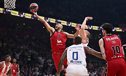 Πάγωσε το Βελιγράδι η Αρμάνι και φώναξε για playoffs!