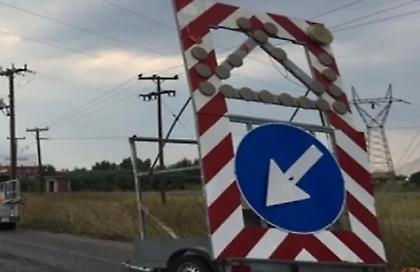 Κλειστή η Εθνική στο ρεύμα προς Κόρινθο - Ανατροπή νταλίκας στο ύψος των Αγίων Θεοδώρων