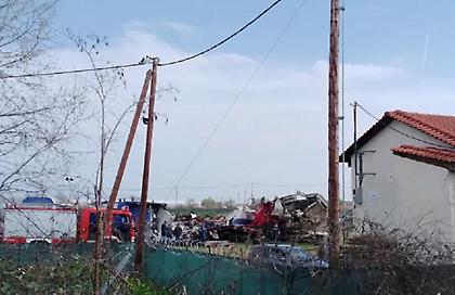 Τέμπη: Στο Κουλούρι ανακριτής, δικαστικοί πραγματογνώμονες, κλιμάκιο της πυροσβεστικής και μεταλλουργός