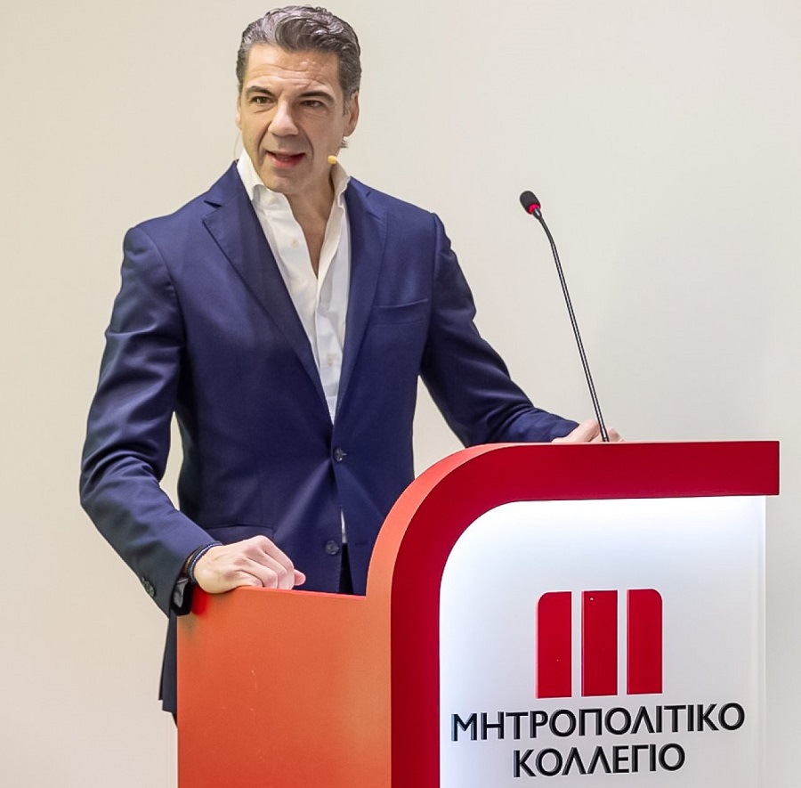 Διαμαντίδης: Η Alphabet Education τον βράβευσε