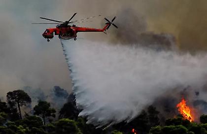 Υπό έλεγχο οι πυρκαγιές σε Καλαμίτσι-Αμυγδάλι και Καβρό Χανίων