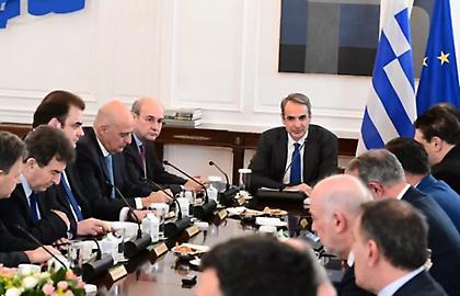 Οι τελευταίες «πινελιές» του ανασχηματισμού