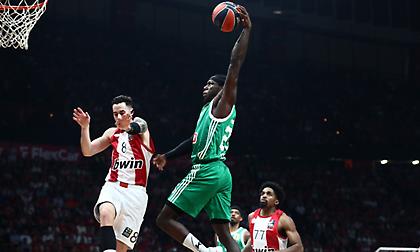 Έσπασε το ρόδι μετά από 28 λεπτά ο Ναν με εμφατικό κάρφωμα!