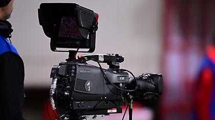 Για τα λεφτά τα κάνεις όλα