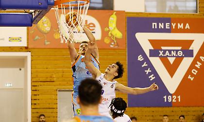 Πήρε το «θρίλερ» και συνεχίζει στην κορυφή η Μύκονος - Νίκησε η Μεγαρίδα παρά τις απουσίες