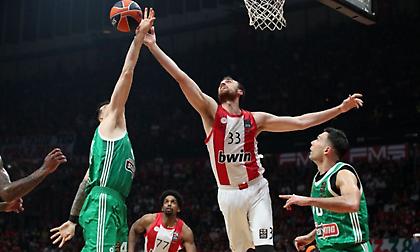 Μιλουτίνοφ στο sport-fm.gr: «Μπορούμε να βελτιωθούμε περισσότερο - Μας βοηθάει πάρα πολύ η τρελή ατμόσφαιρα του ΣΕΦ»