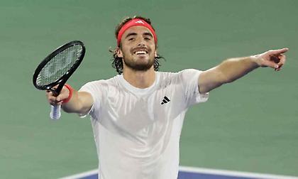 Επίσημη η συμμετοχή του Τσιτσιπά στο Open της Βαρκελώνης