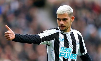 «Έντονο ενδιαφέρον της Άρσεναλ για τον Γκιμαράες»