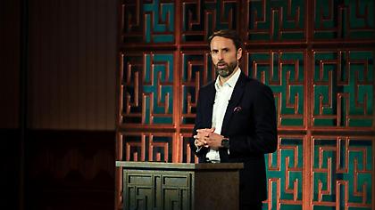 Σάουθγκεϊτ: «Τα νεαρά αγόρια χρειάζονται πρότυπα, όχι παιχνίδια, τζόγο και πορνό - Οι επιτυχία έρχεται στις δυσκολίες»