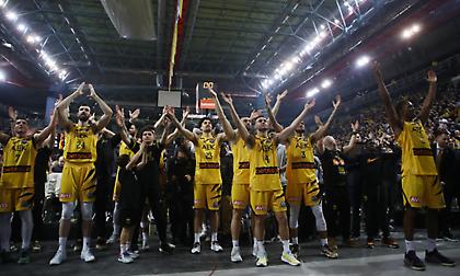 «Όλοι μαζί, το αξίζει η... Βασίλισσα»: Το κάλεσμα της ΑΕΚ στον κόσμο της για το ματς με το Μαρούσι