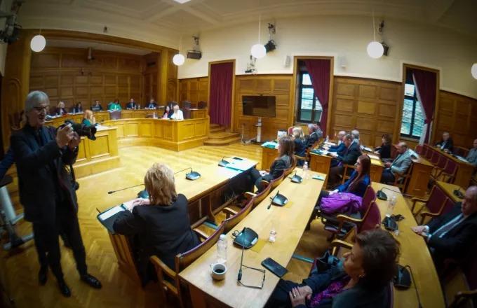 Προανακριτική για Τέμπη: Καταψηφίστηκε η πρόταση της αντιπολίτευσης να καλυφθεί τηλεοπτικά