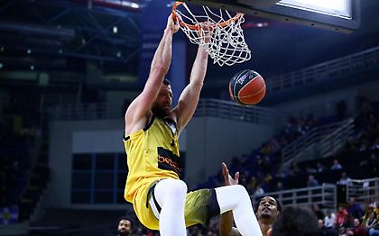 Άλλο ένα πρόβλημα για την ΑΕΚ: Εκτός προπονήσεων και ο Σκορδίλης