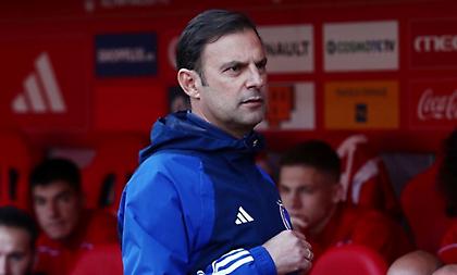 Yahoo Sports για Συλαϊδόπουλο: «Ο Έλληνας προπονητής που γράφει ιστορία στο ευρωπαϊκό ποδόσφαιρο»