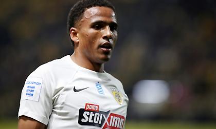 Ελίασον: «Είμαι ευτυχισμένος που έμεινα στην ΑΕΚ»