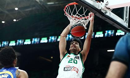 Ο Σαμοντούροφ έλαμψε και ο Παναθηναϊκός έκλεισε αήττητος την κανονική περίοδο