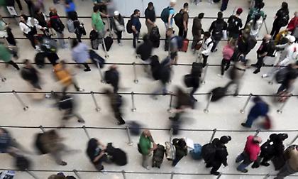 «Δεν πάω όσο είναι πρόεδρος ο Τραμπ»: Οι Ευρωπαίοι μποϊκοτάρουν τα ταξίδια στις ΗΠΑ