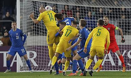 «Αυτοκτόνησε» κι έχασε ευκαιρία για το «2 στα 2» η Φινλανδία