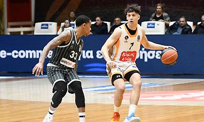 Μπαζίνας: «Ήμασταν σοβαροί και συγκεντρωμένοι, ευγνώμων που είμαι υγιής»