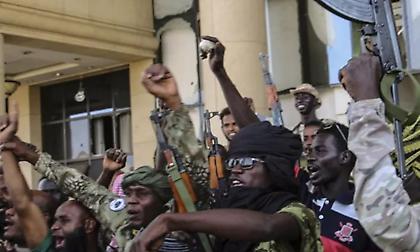 Σουδάν: Τουλάχιστον πέντε άμαχοι νεκροί από επίθεση παραστρατιωτικών σε τέμενος στο Χαρτούμ