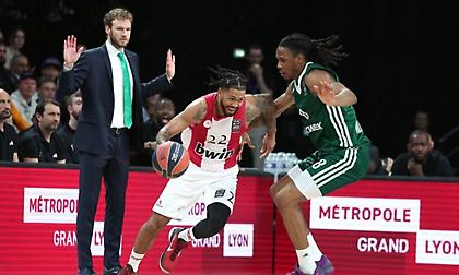 Πουπέ: «Κάναμε όλοι καλή δουλειά»