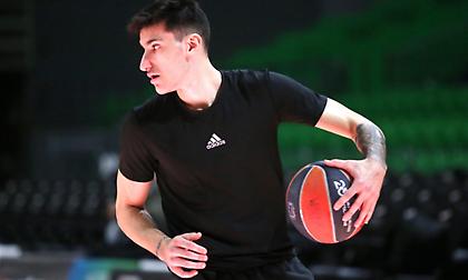 Καλαϊτζάκης: «Είναι τελικός για εμάς το ματς με Παρί - Να φτάσουμε στα μετάλλια με την Εθνική»