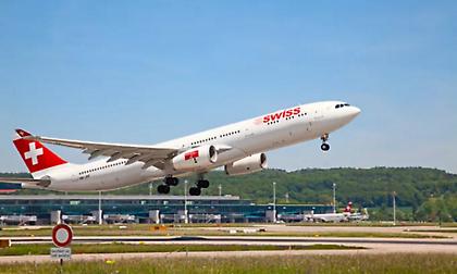 Σοκ σε πτήση από Ζυρίχη για Δρέσδη: Γερμανός επιβάτης συνελήφθη επειδή αυνανιζόταν στο κάθισμά του