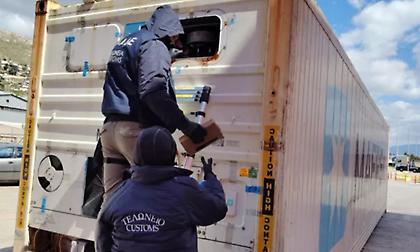 Κοκαΐνη συνολικής αξίας 5,9 εκατ. ευρώ κατασχέθηκε στο λιμάνι του Πειραιά