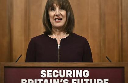 Περικοπές ύψους 14 δισ. λιρών ανακοίνωσε η υπουργός Οικονομικών στη Βρετανία!