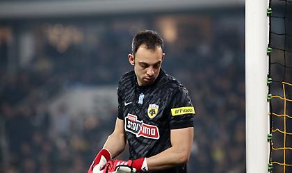 ΑΕΚ: Στον Μπρινιόλι τα… γάντια!