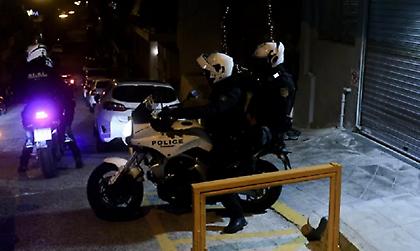 Θάνατος αστέγου σε εστιατόριο στην Αθήνα: Έμφραγμα και κάταγμα στον αυχένα τα πρώτα ευρήματα του ιατροδικαστή