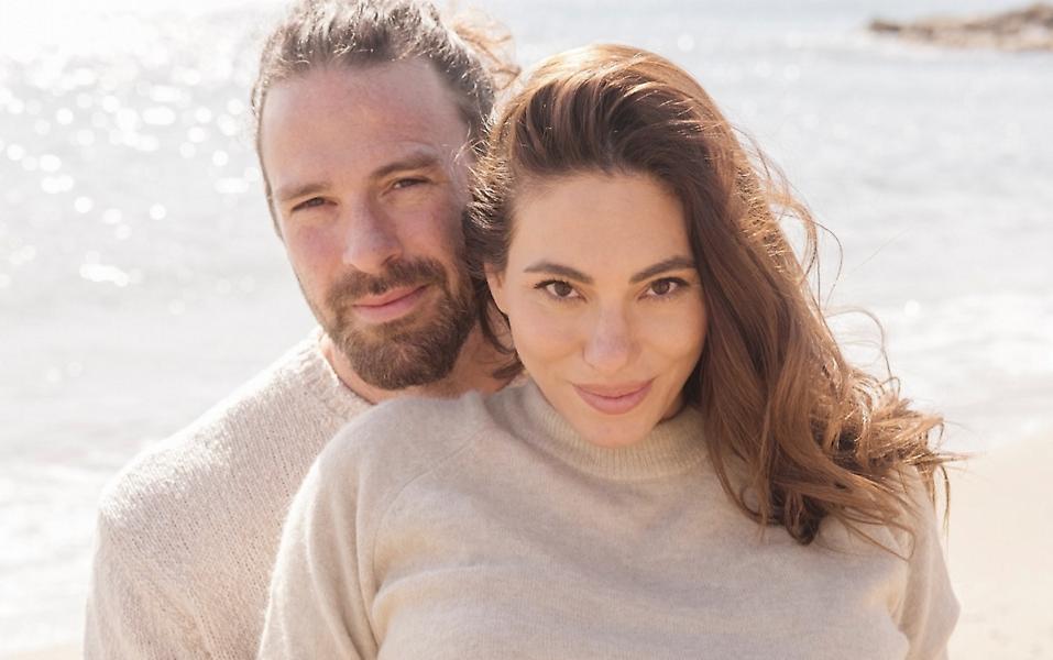 Ευρυδίκη Βαλαβάνη: Η στιγμή που επιβεβαιώνει οτι είναι έγκυος και η ανακοίνωση στον άντρα της