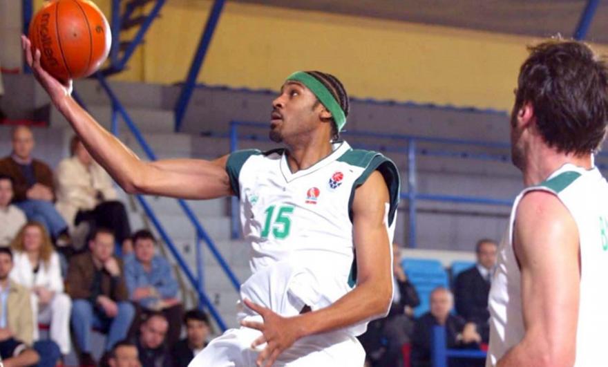 Έπαιζε ακόμα στο Σπόρτιγκ: Ο Παναθηναϊκός έφαγε 100άρα στην έδρα του 22 χρόνια μετά!