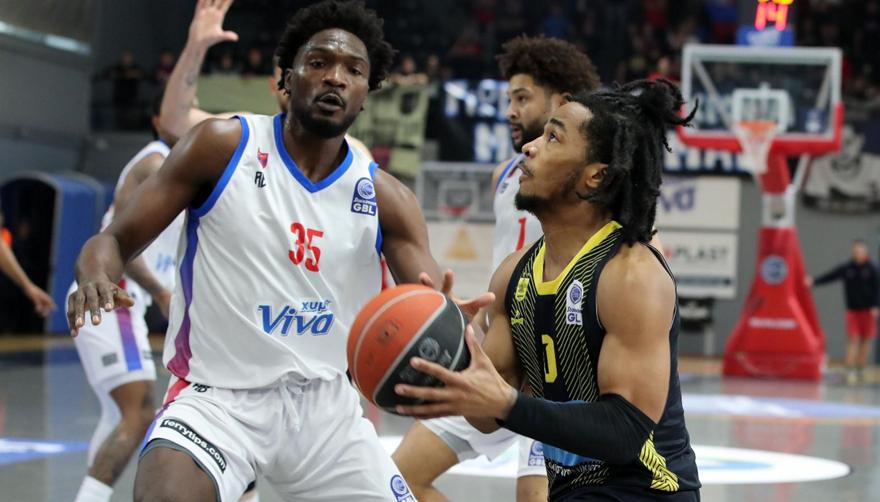 LIVE TV: Η μάχη για τα play-in ανάμεσα σε Πανιώνιο και Άρη