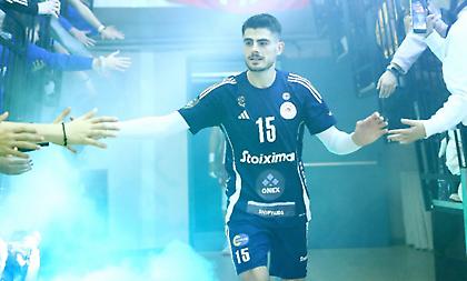 Τζιάβρας στον bwinΣΠΟΡ FΜ: «Δείξαμε ξανά ποιοι είμαστε - Αυτή η ομάδα δεν χορταίνει από τίτλους»