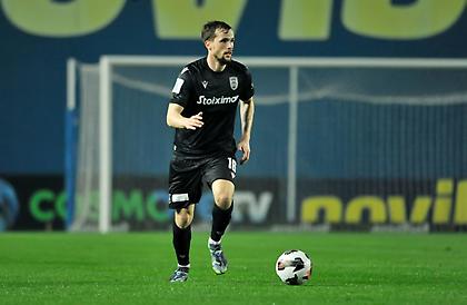 Mε Κεντζιόρα δεξί μπακ ο ΠΑΟΚ κόντρα στην ΑΕΚ - Η ενδεκάδα του Λουτσέσκου στη Νέα Φιλαδέλφεια